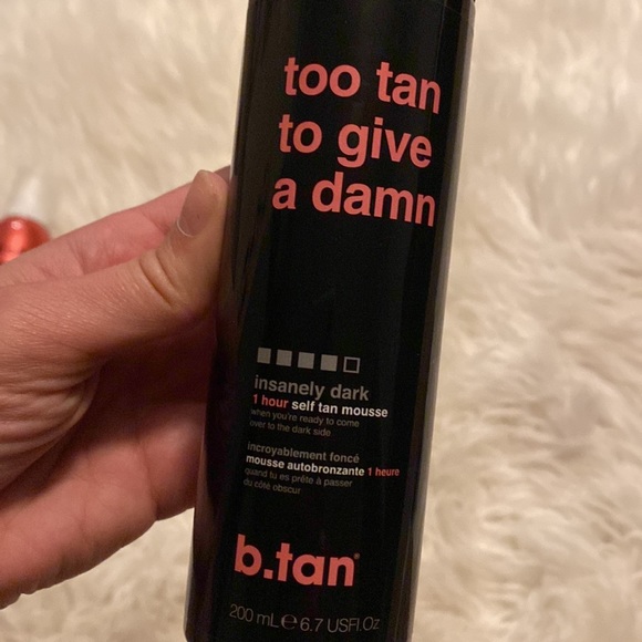 B. Tan Self Tanner Bundle - Picture 6 of 6